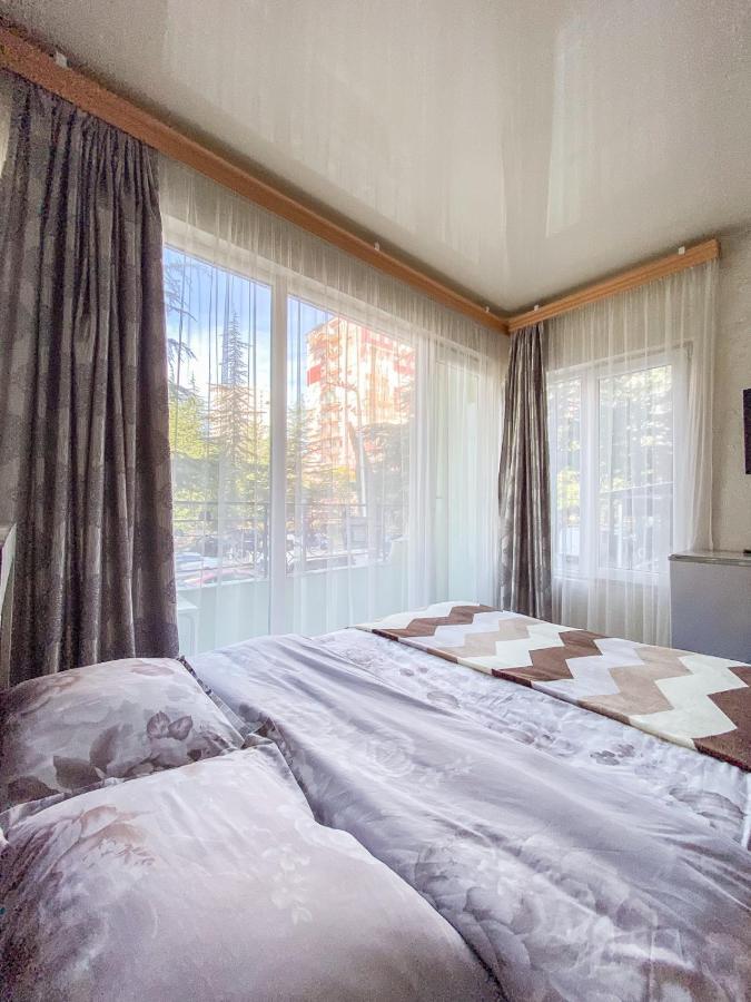 Apartment Studio Maksim 巴统 外观 照片