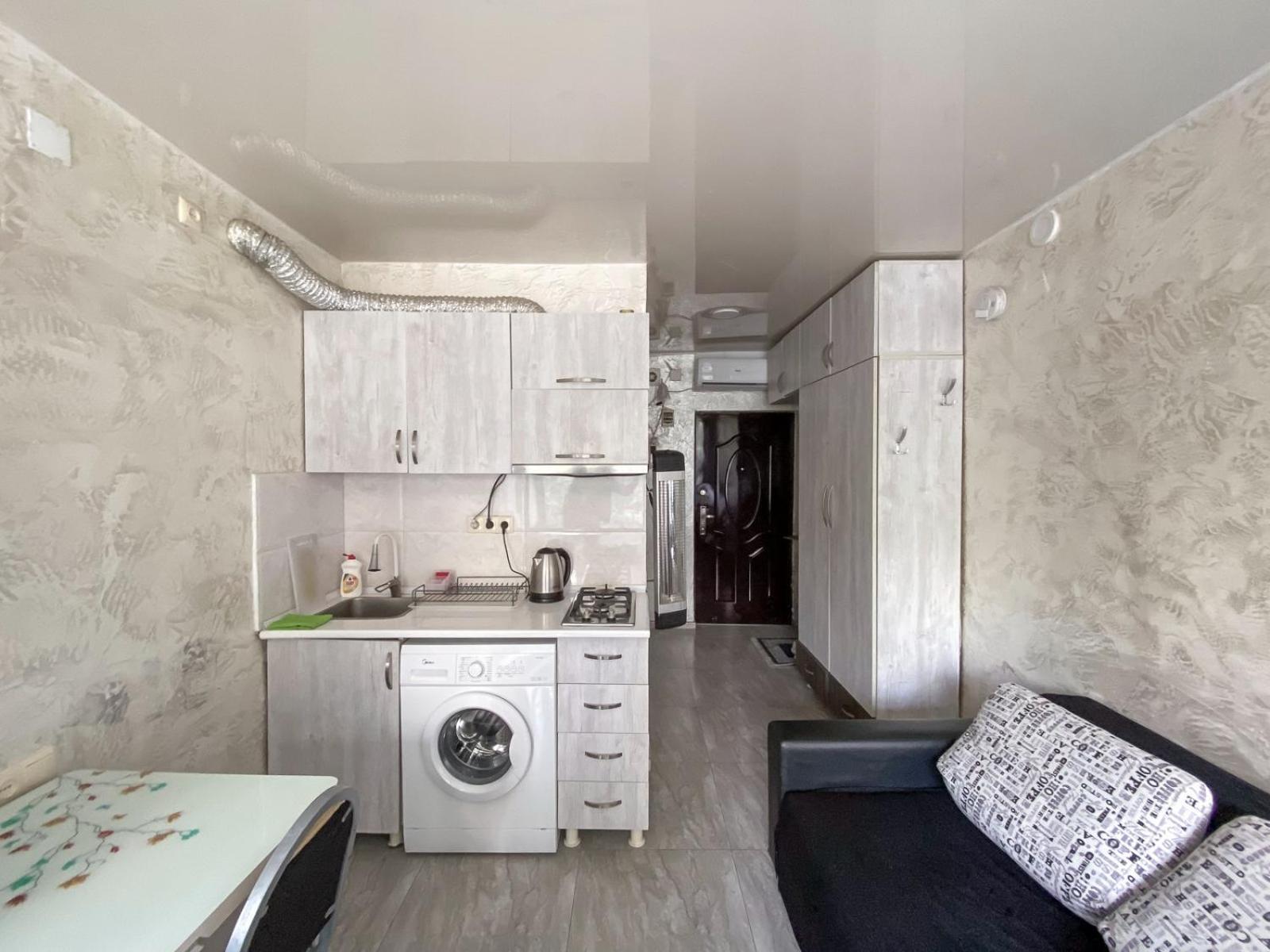 Apartment Studio Maksim 巴统 外观 照片